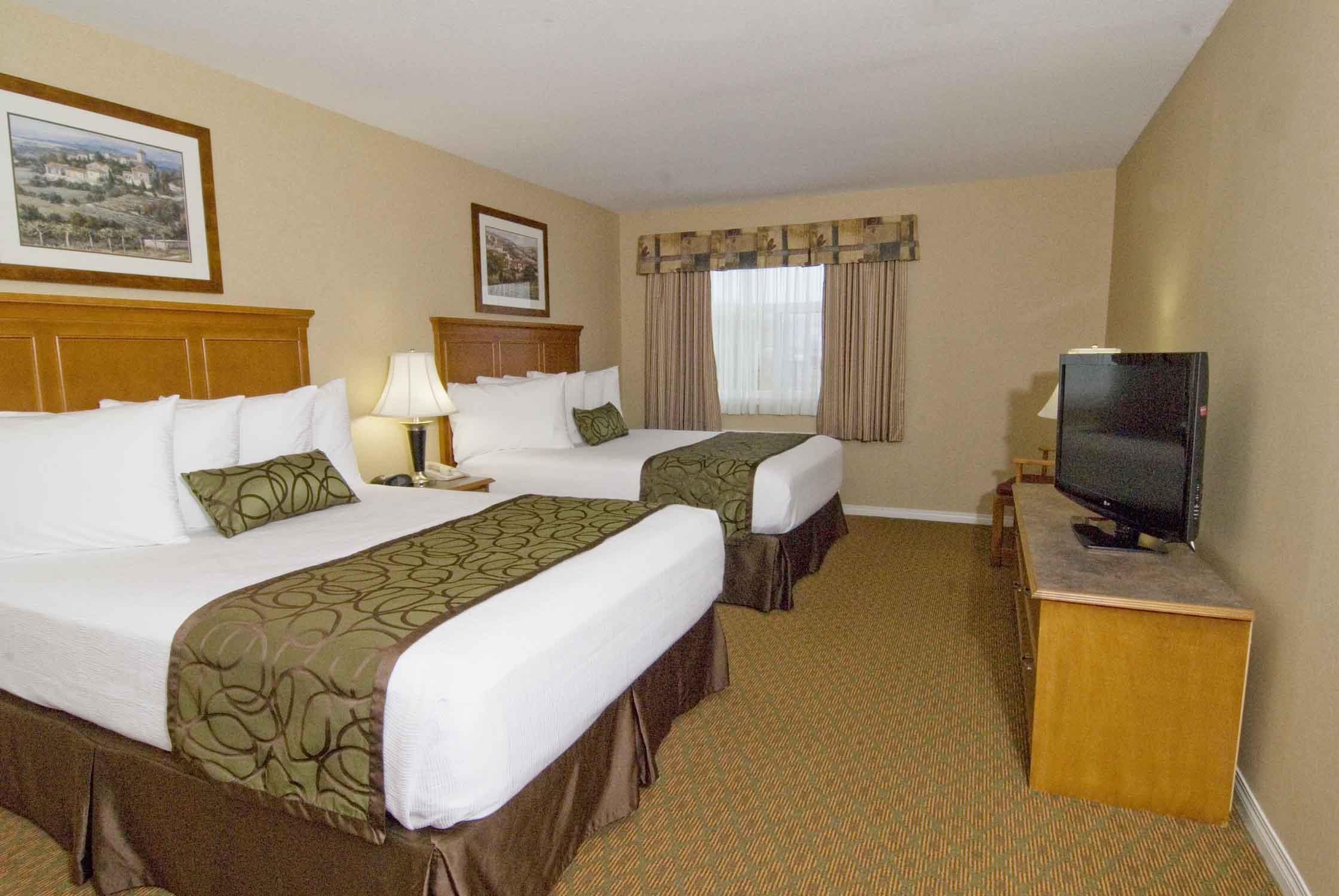 Best Western Plus Osoyoos Hotel & Suites Exterior photo