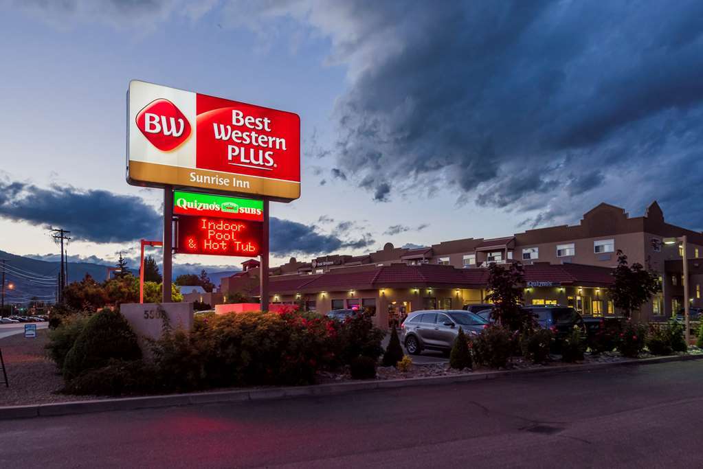 Best Western Plus Osoyoos Hotel & Suites Exterior photo